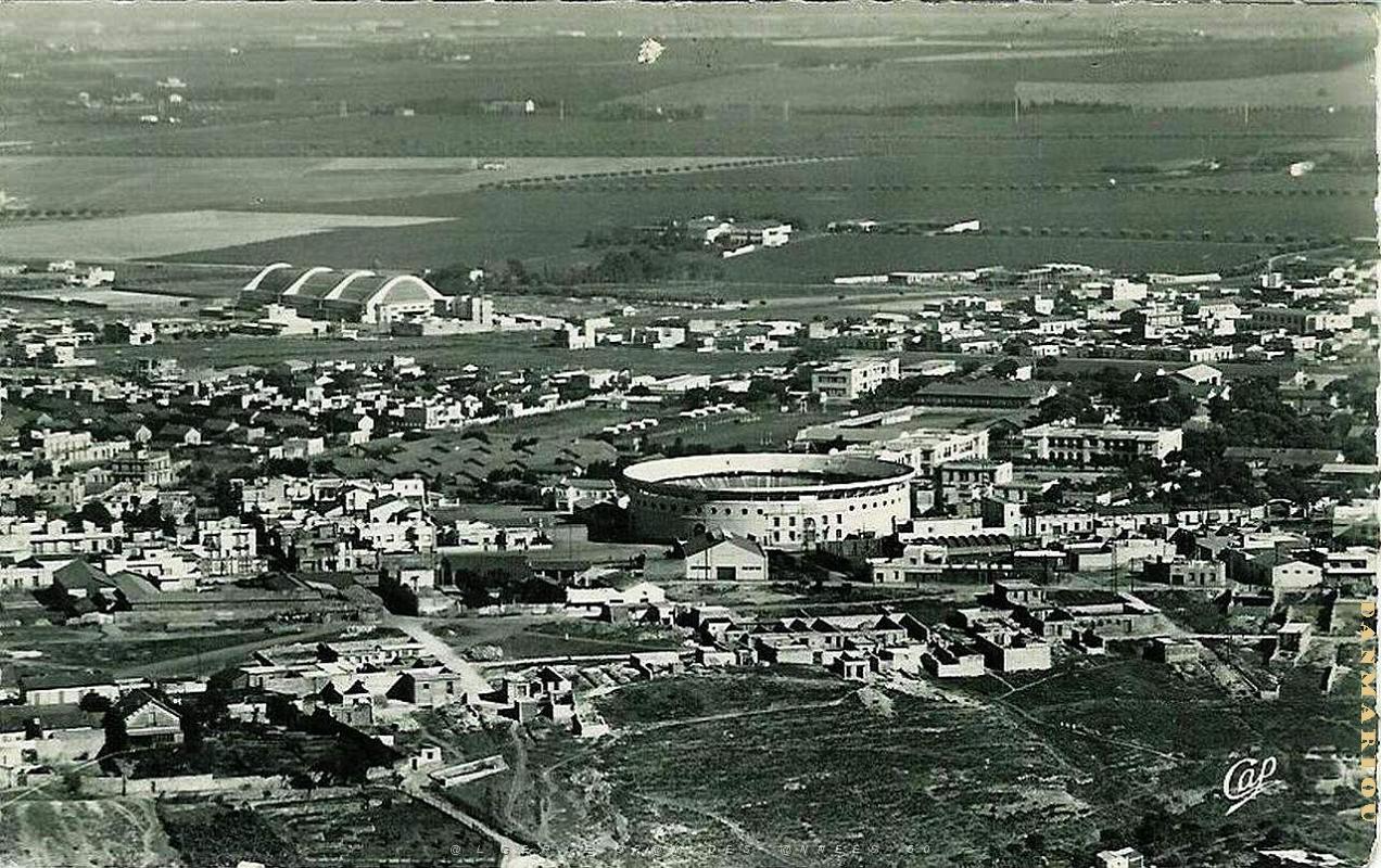 Oran- Arenes d' Eckmulh 12.jpg